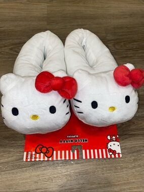 Hello Kitty White Plush Slippers with Red Bows
